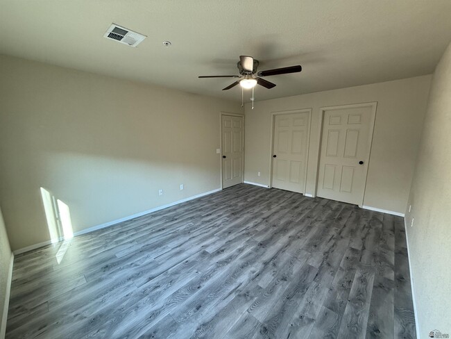 Building Photo - 7375 E 39th St