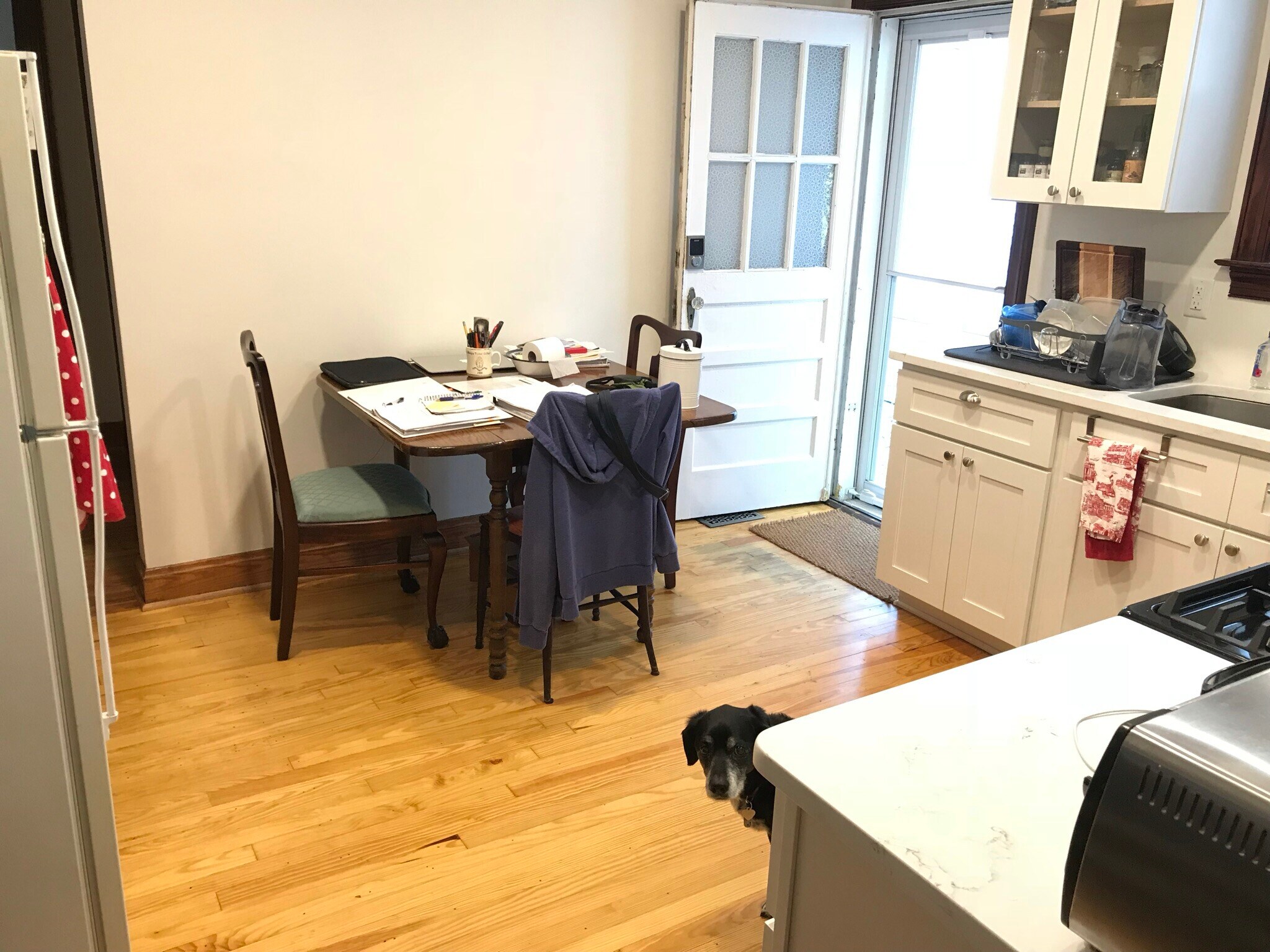 Building Photo - 905 Rosehill Ave