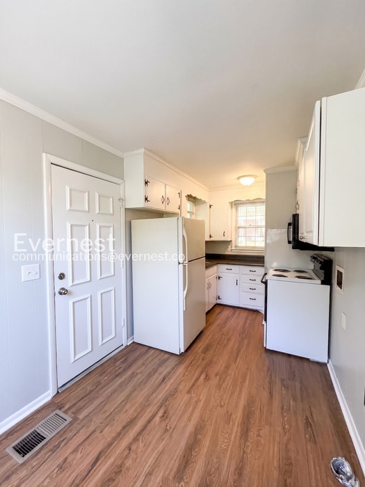 Building Photo - 338 Elysian Fields Rd