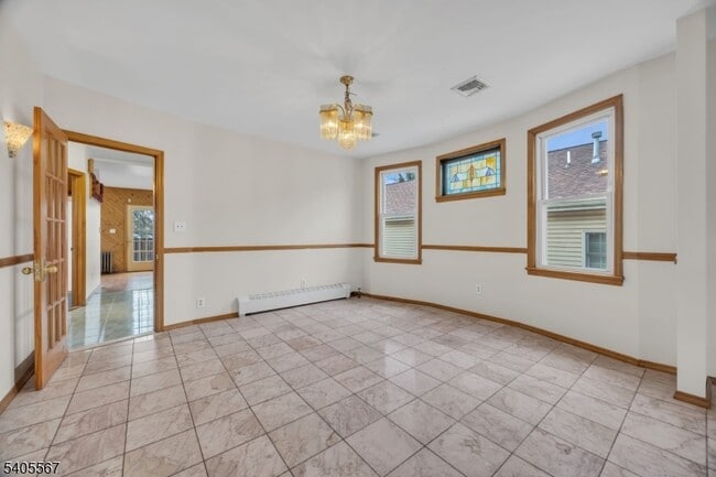 Building Photo - 128 E Colfax Ave