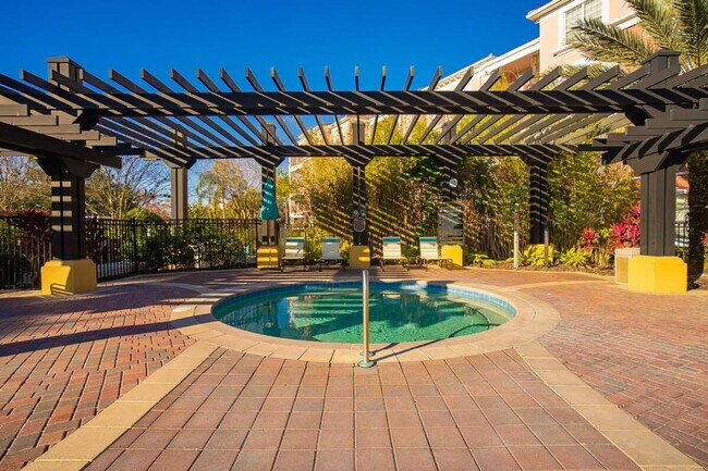 Building Photo - 4013 Breakview Dr