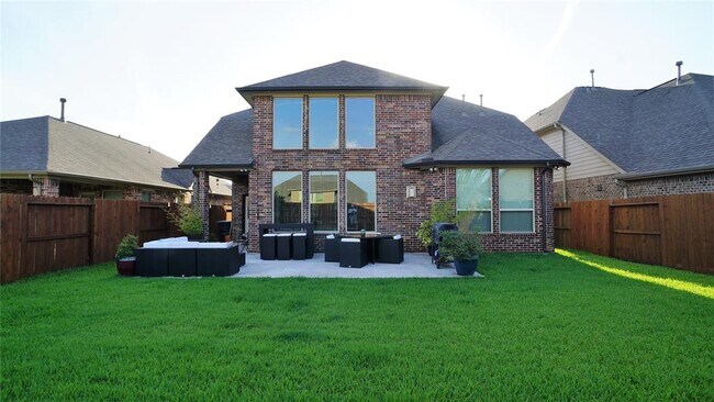 Building Photo - 10506 Hartfield Bluff Ln