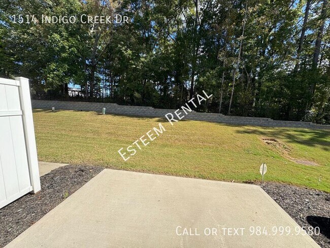 Building Photo - 1514 Indigo Creek Dr