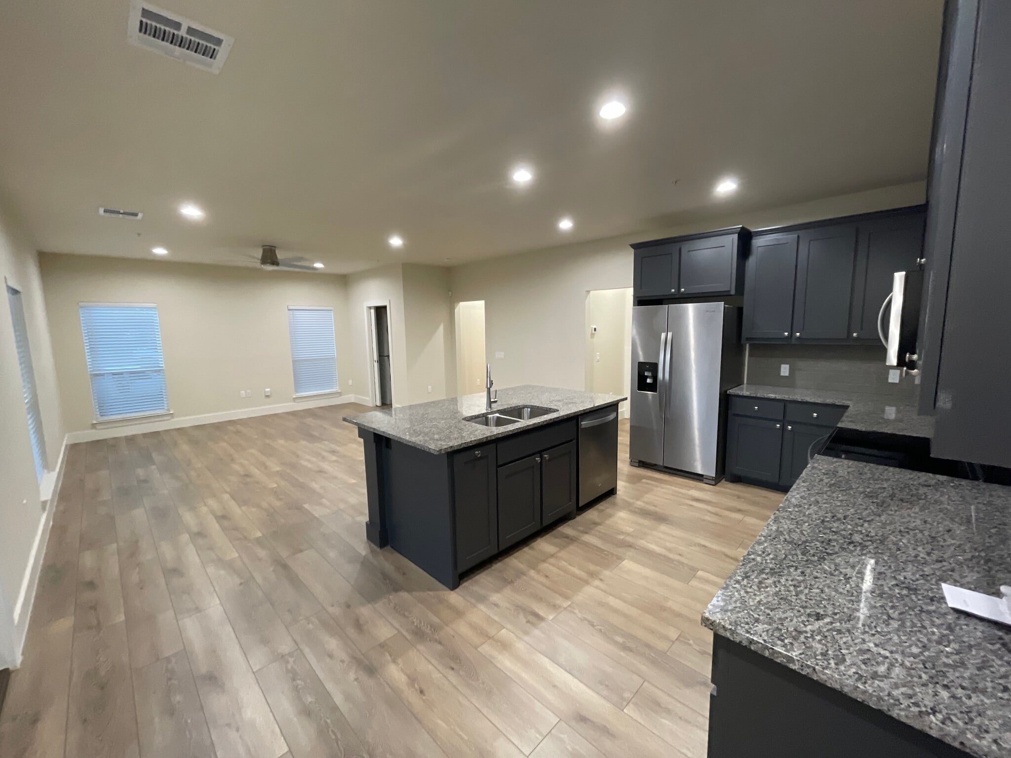 Building Photo - 408 Alvarado St