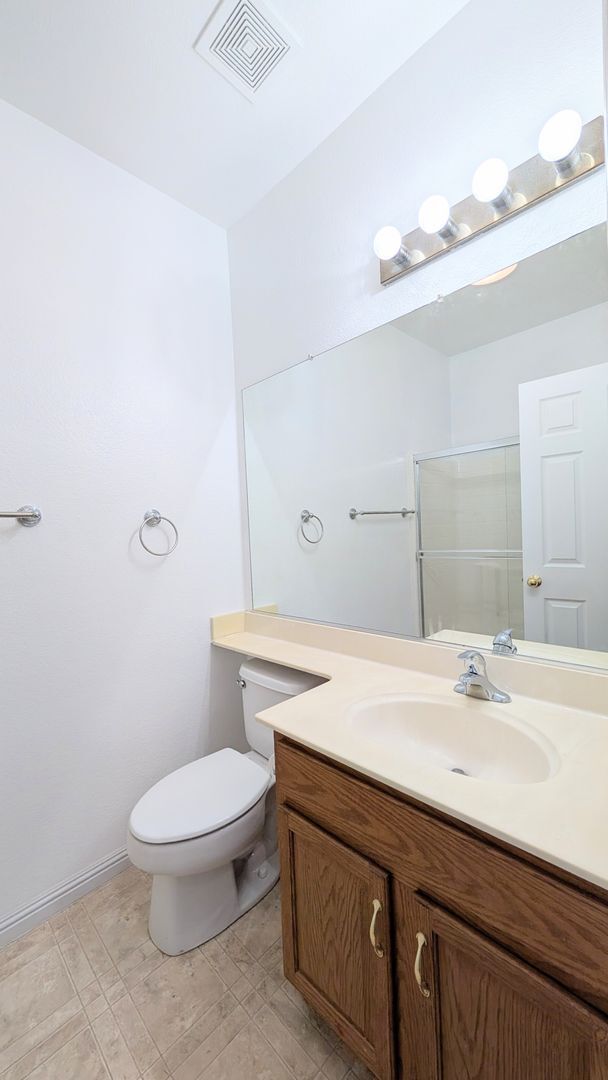 Building Photo - Very cute Single Story Single Family in Elk Grove