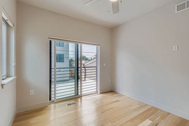 Building Photo - Swanky 1BR – New, Private Garage, Storage,...