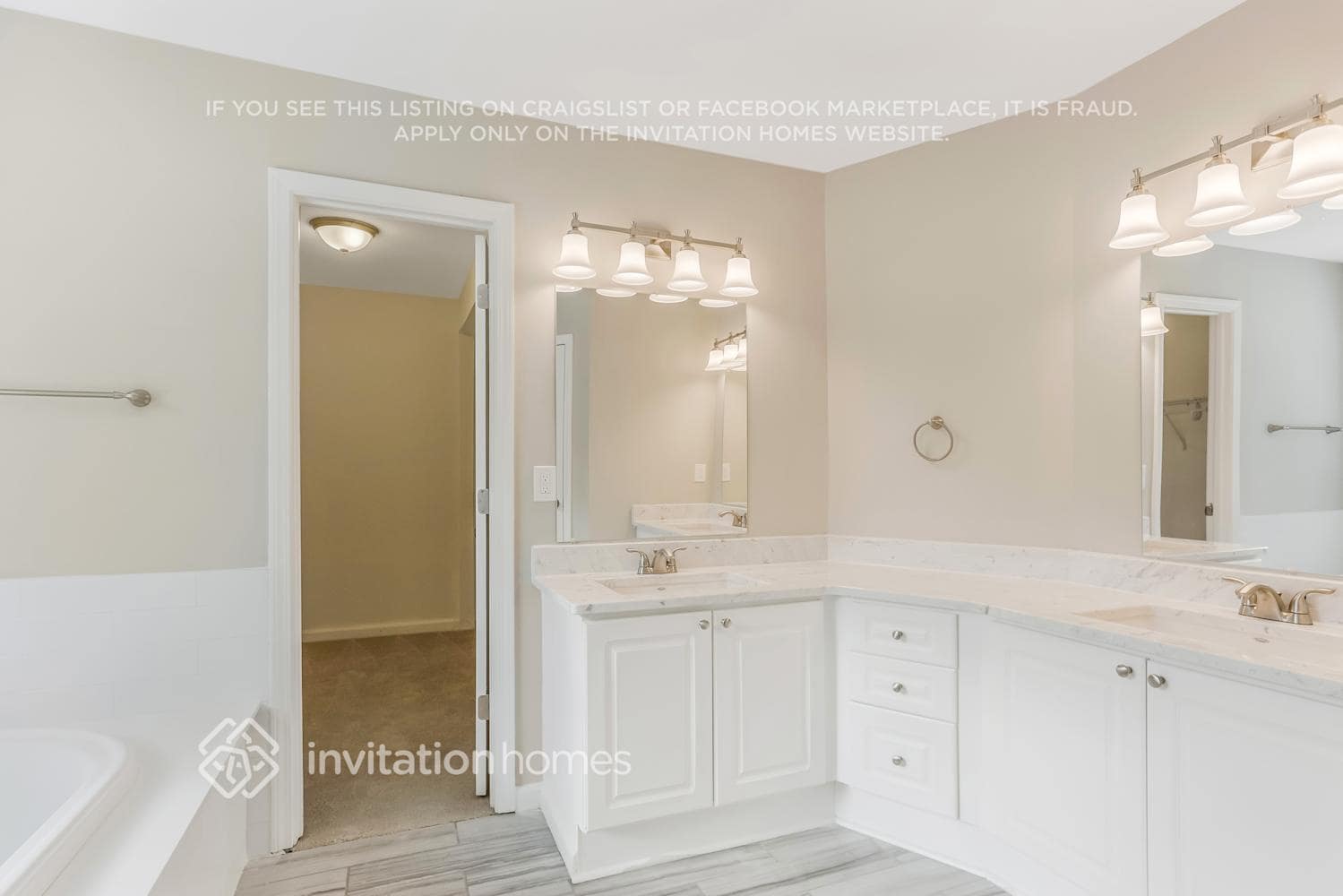 Building Photo - 2979 Kaley Dr NW