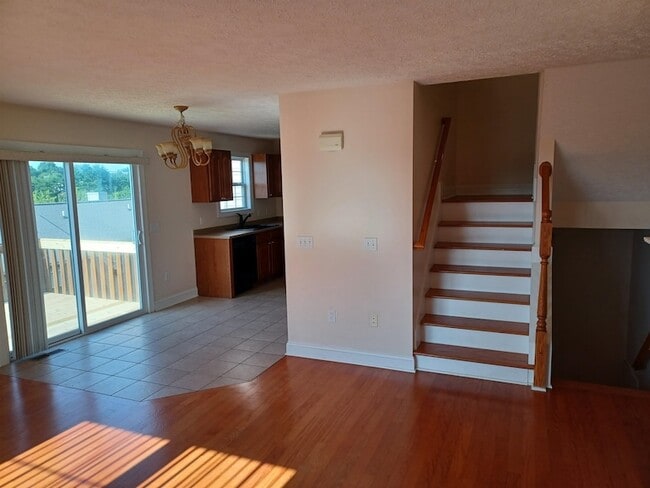 Building Photo - 365 Tall Oak Blvd NW