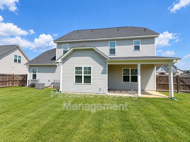 Building Photo - 147 Stafford Ave