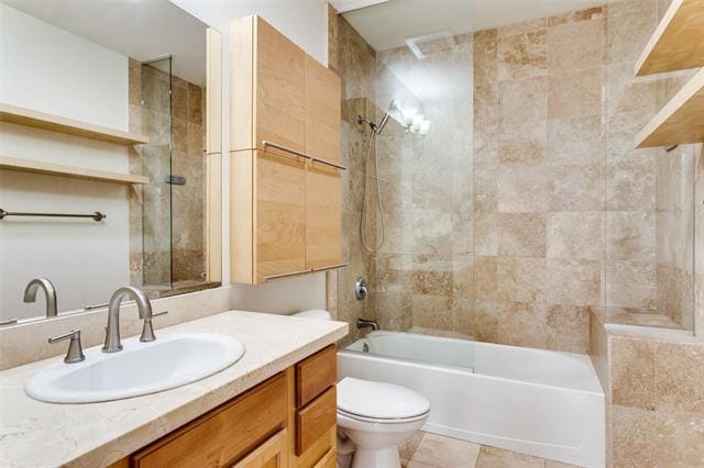 Building Photo - 500 Throckmorton St