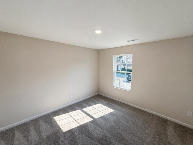 Building Photo - 1112 Brooksridge Way