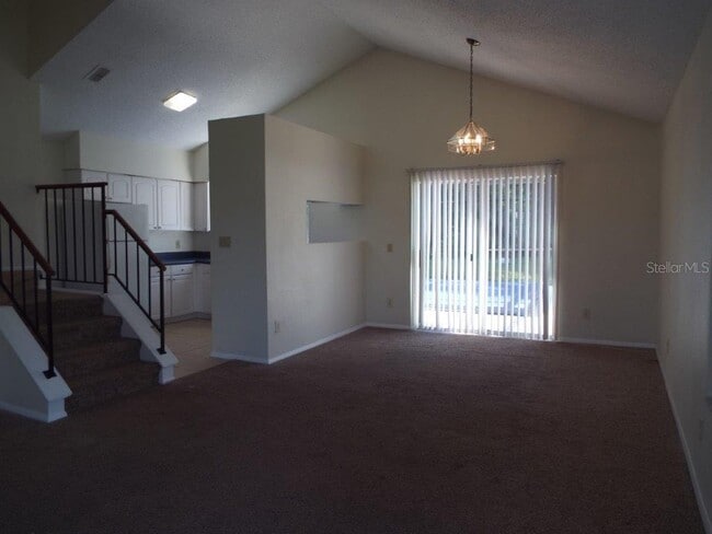 Building Photo - 2542 Davenport Cir