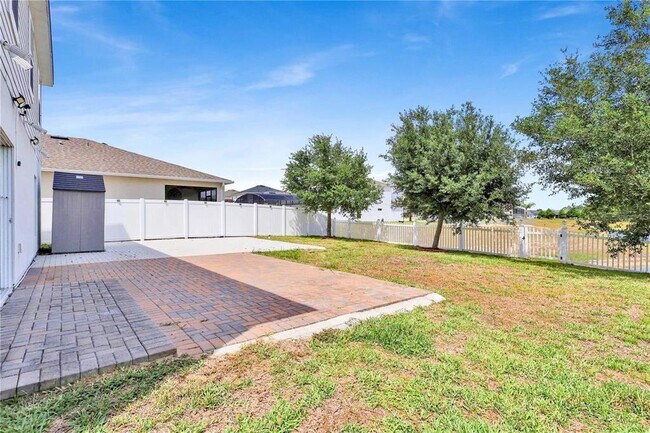 Building Photo - 4225 Beargrass St