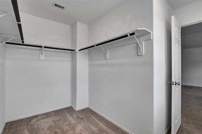 Building Photo - 1518 Carmona Ct