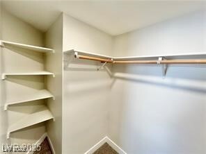 Building Photo - 8456 W Gilmore Ave