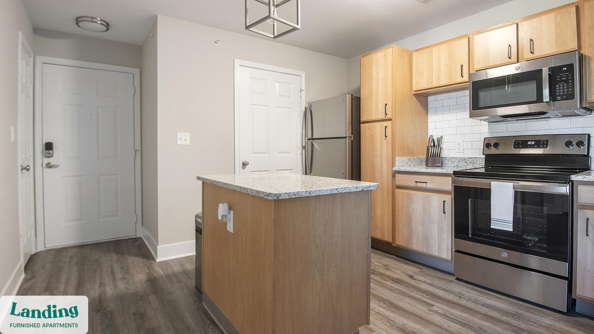 Building Photo - 400 Legends Terrace Dr