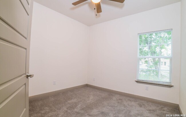 Building Photo - 222 E Lindbergh Blvd