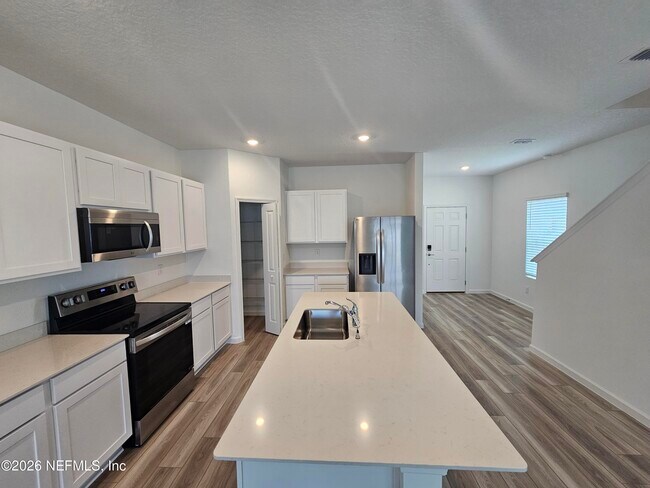 Building Photo - 1705 Garden Grove Ct