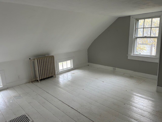 Building Photo - 108 Broad St