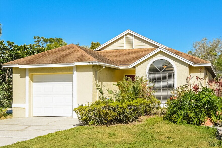 Building Photo - 7827 Farnsworth Ct