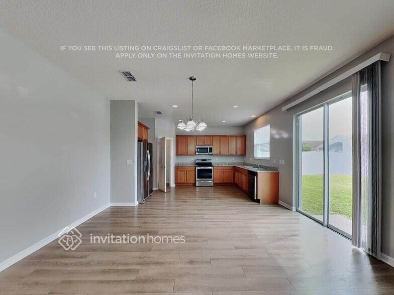 Building Photo - 928 Costa Mesa Ln