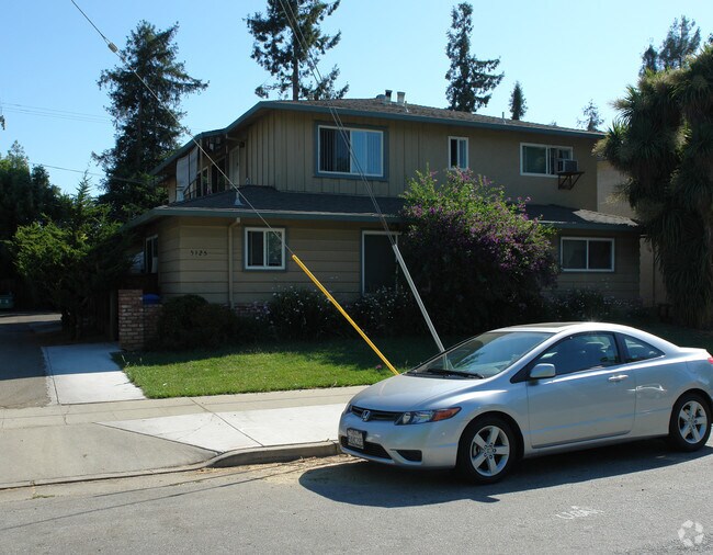 Primary Photo - 5125 Lapa Dr