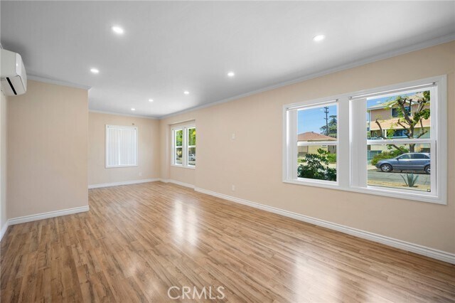Building Photo - 528 Ivy St