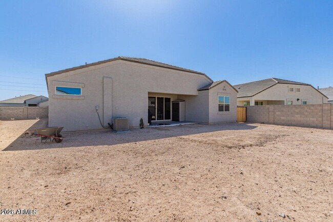 Building Photo - 30916 W Verde Ln