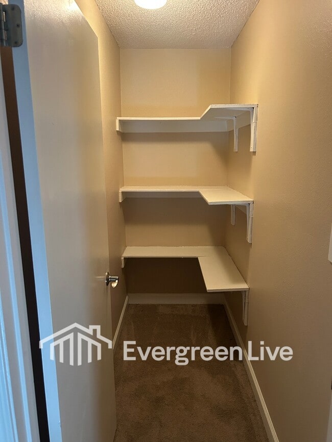 Building Photo - 50 Callan Ct