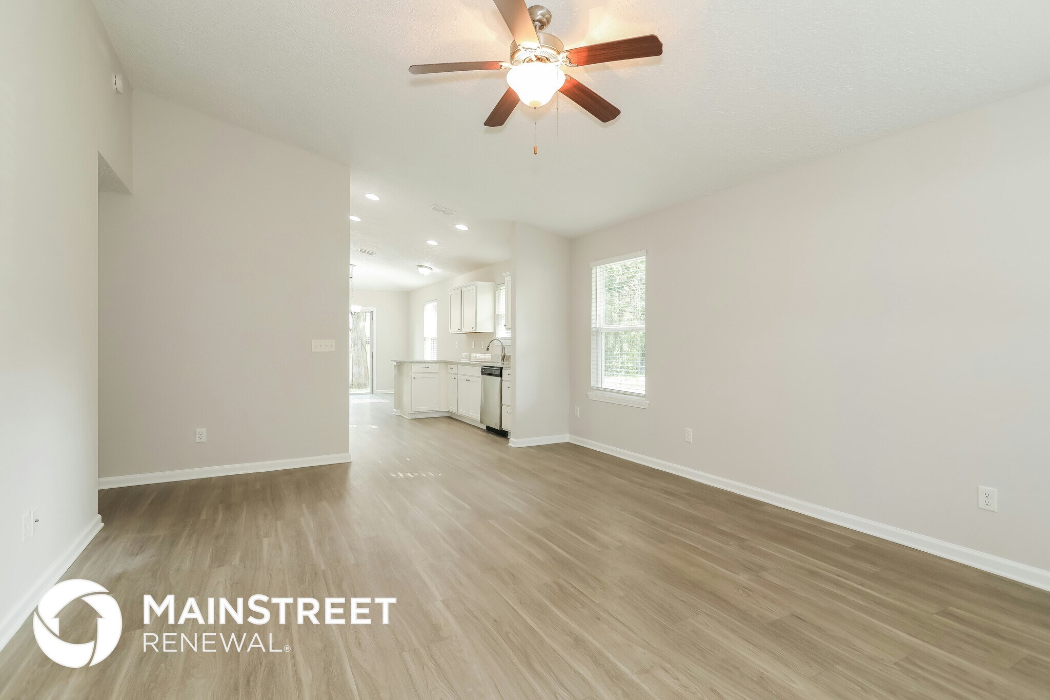 Building Photo - 416 Palm St