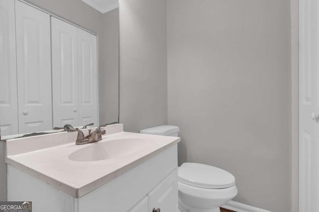 Building Photo - 3368 Lincolndale Ct