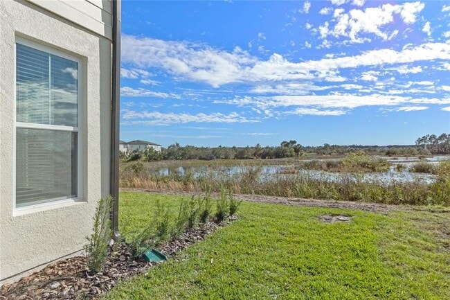 Building Photo - 1808 Sanibel Dr