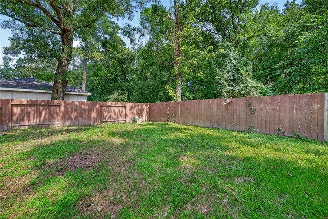 Building Photo - 1834 Shadow Rock Dr