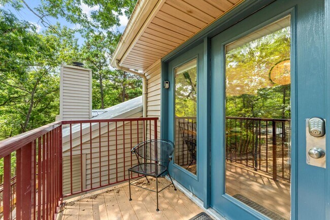 Building Photo - 275 Ozark Mountain Resort Dr