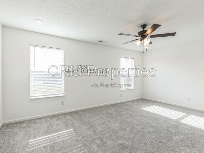 Building Photo - 3489 Briarwick Dr