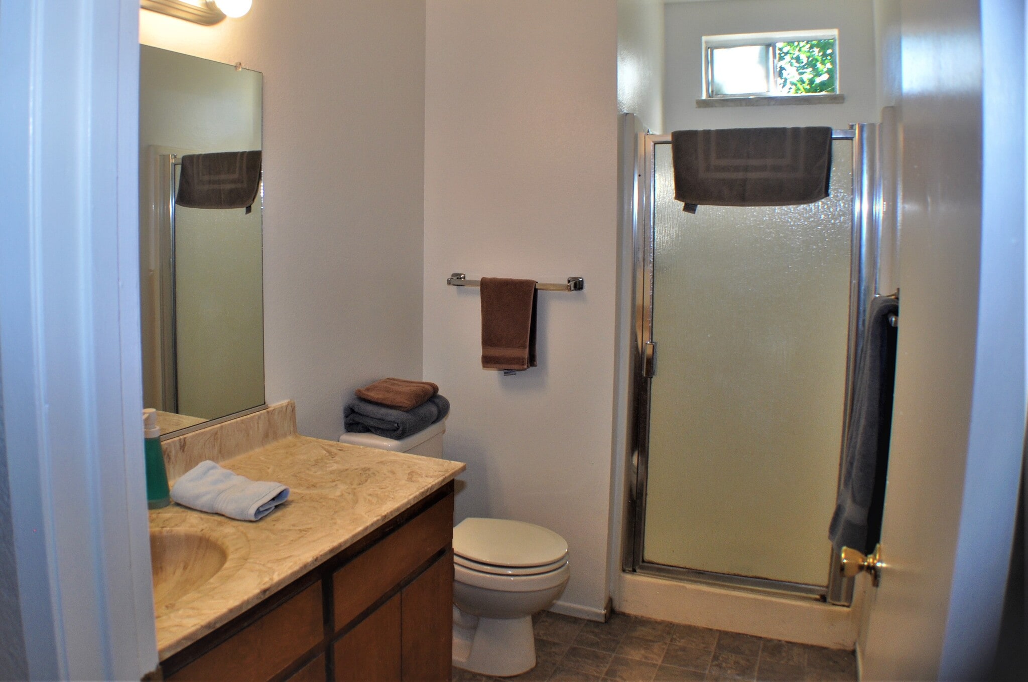 Building Photo - 1144 West 3rd Street