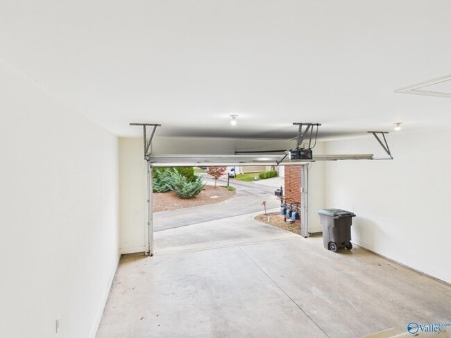 Building Photo - 69 Town Center Dr NW