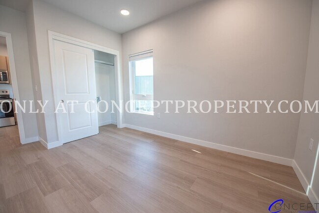 Building Photo - Brand-New Luxury Living with Mountain Charm at Studio Crossing - ***ONE MONTH RENT FREE(oac)***