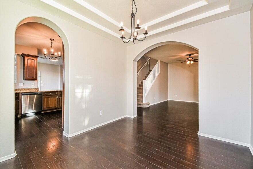 Building Photo - 3617 S Winter Ln