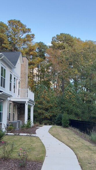 Building Photo - 11548 Helmond Way