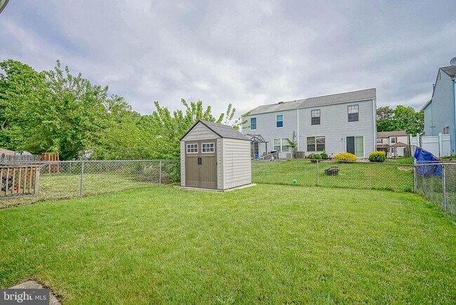 Building Photo - 39 Libra Ln