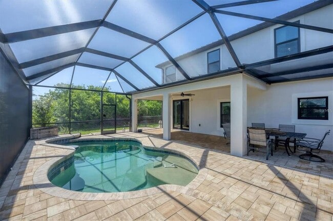 Building Photo - 15530 Aqua Cir