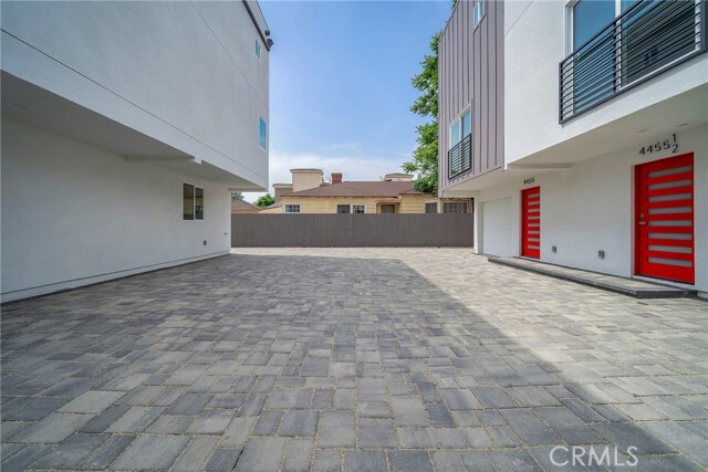 Building Photo - 4455 Colfax Ave