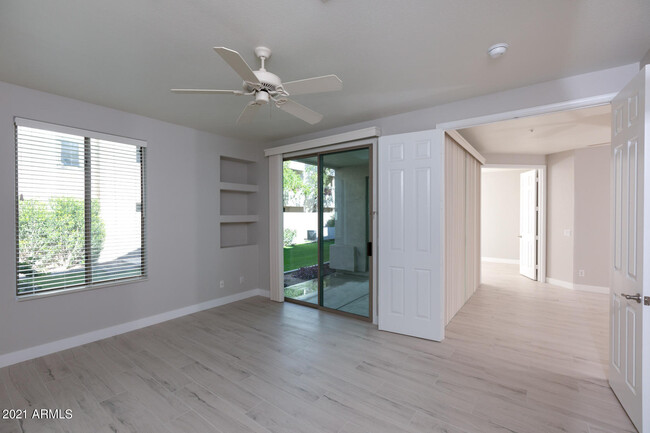 Building Photo - 7508 E Earll Dr
