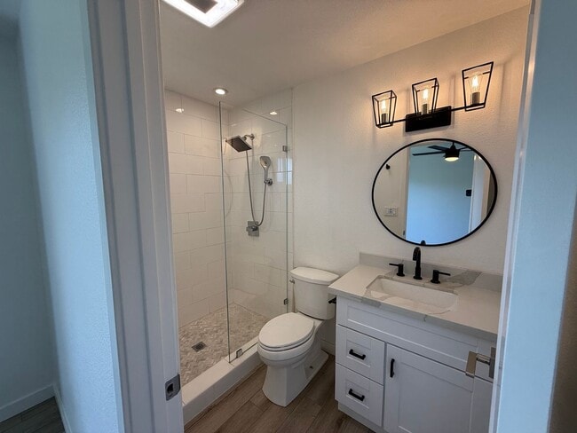 Building Photo - Updated 3-bedroom single story in Oakdale!