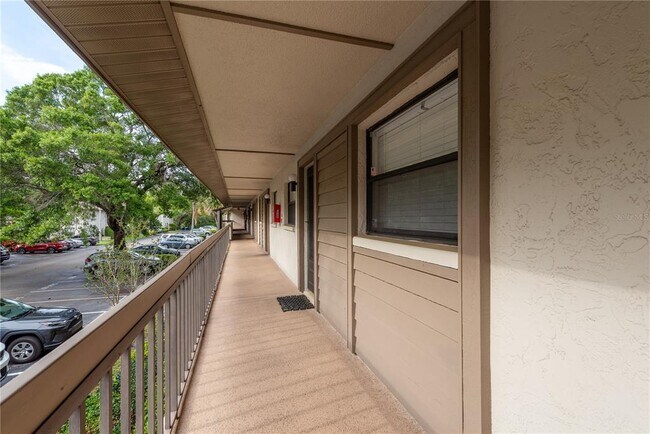 Building Photo - 3034 Eastland Blvd
