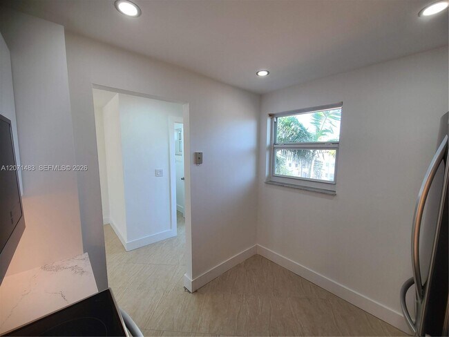 Building Photo - 1612 Jefferson Ave