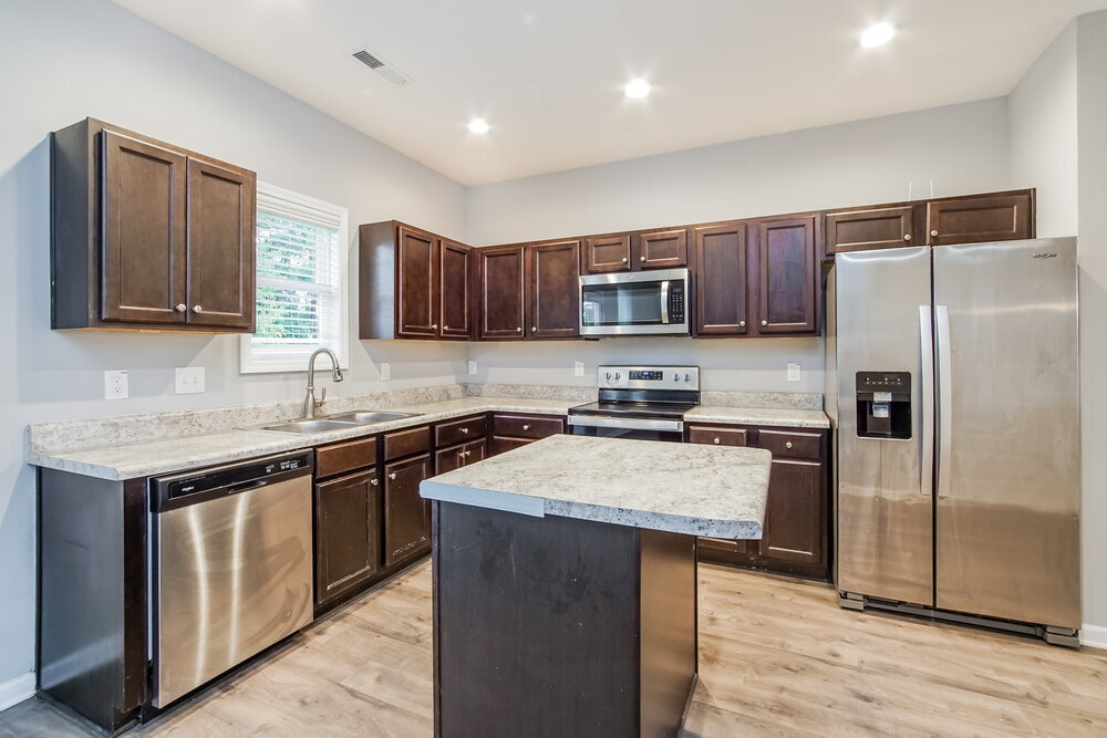 Building Photo - 125 Sturgeon St