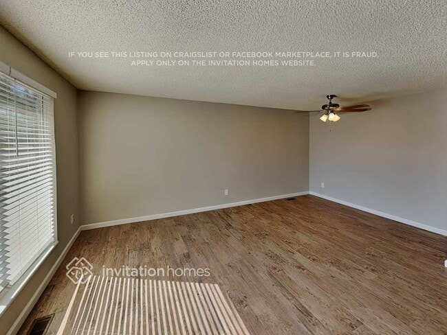 Building Photo - 5305 E 108th Pl