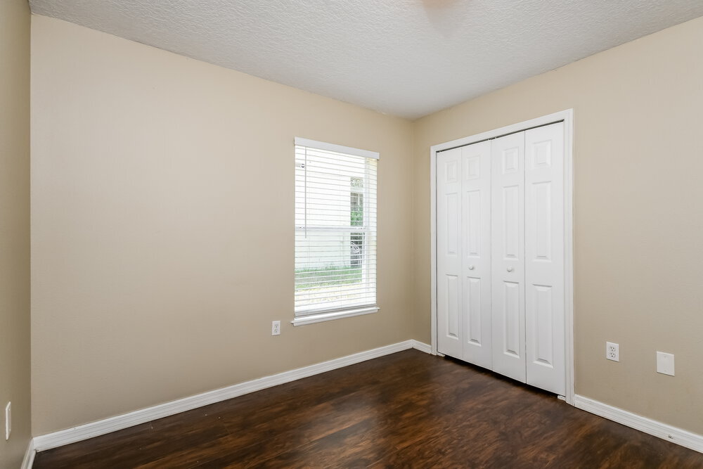 Building Photo - 448 Hammerstone Ave